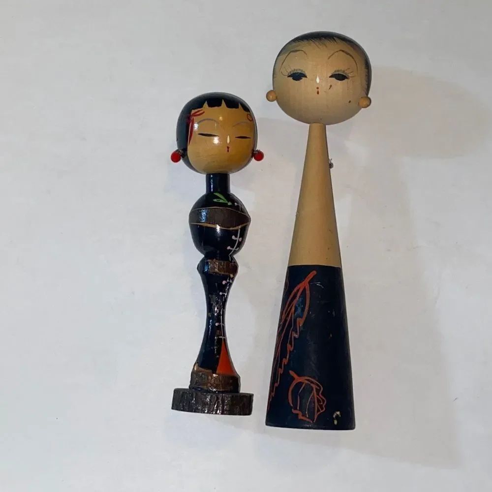 Vintage Kokeshi Wooden Japanese Dolls Black and Tan Figurine Pair